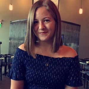 Meet your Posher, Carrie